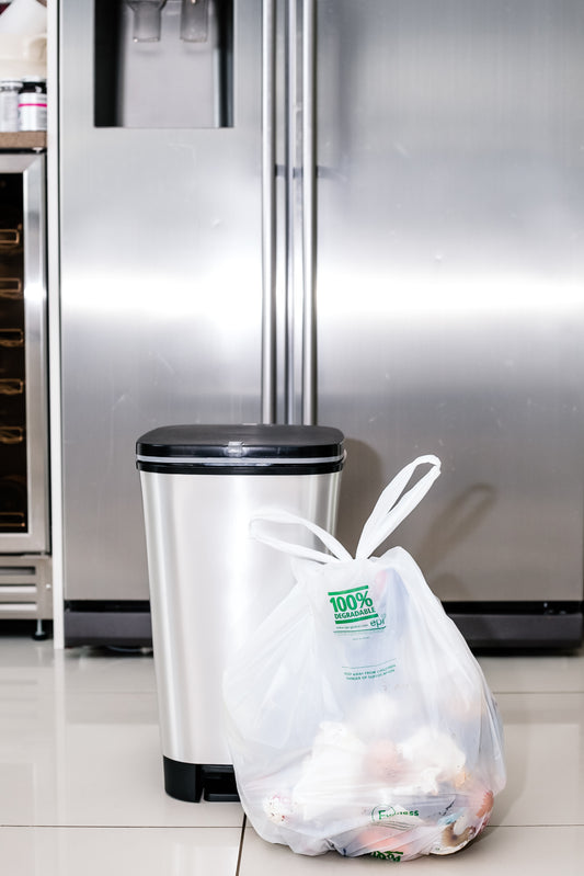 Evaness 100% Recycled Material & Biodegradable Bin Bags with Tie Handles | 20-30 litres x 120 Bags – £13.99